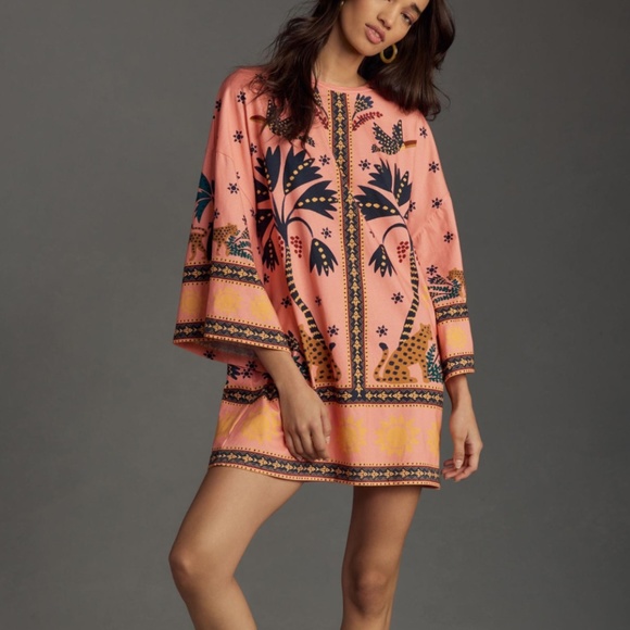 FARM Rio Dresses & Skirts - NWT Farm Rio Printed Shift Mini Dress SIZE S